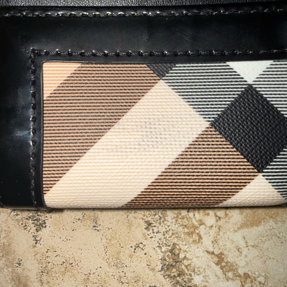 Burberry Checkered Black and Tan Women's Wallet - Picture 2 of 6